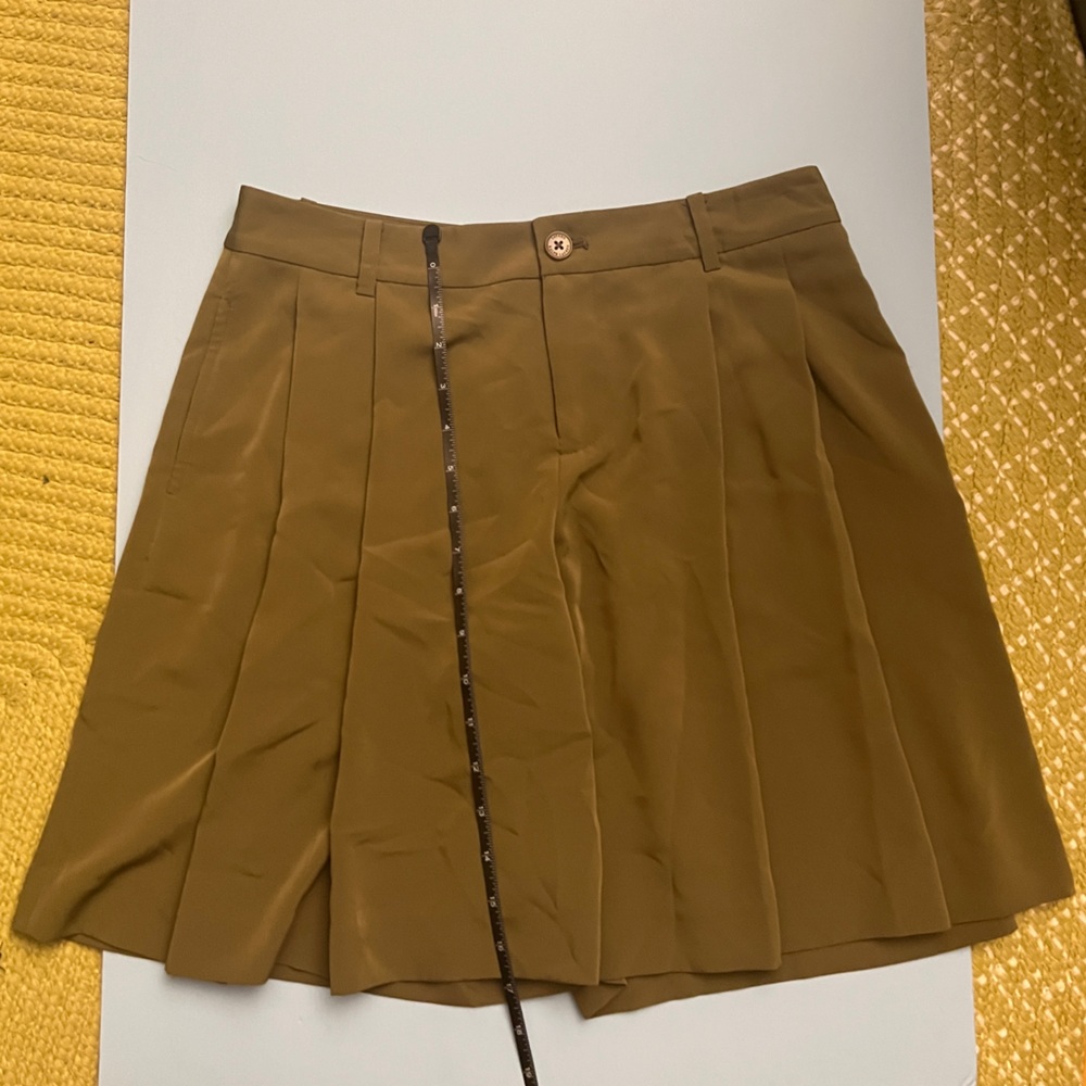 Pleated Shorts